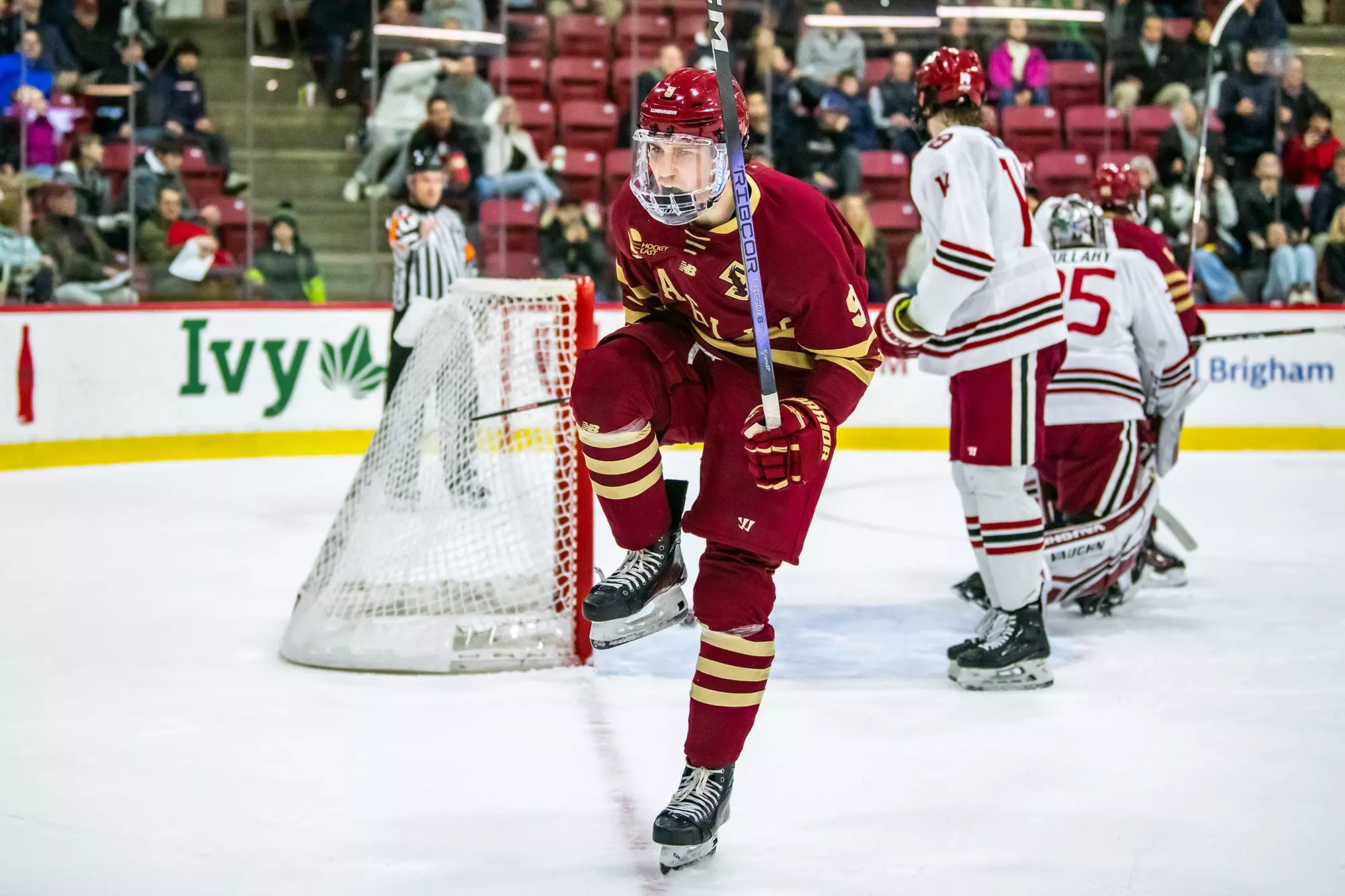 BC Eagles Maroon and Gold Hockey： Upcoming Games and Exciting Matchups